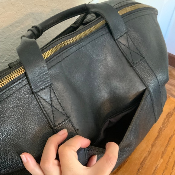 Madewell Black Leather Overnight/Weekender Bag - Picture 4 of 11